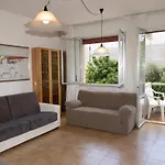 Mirea's Vendégház 3*