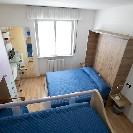 Mirea's Pensionat Ascoli Piceno