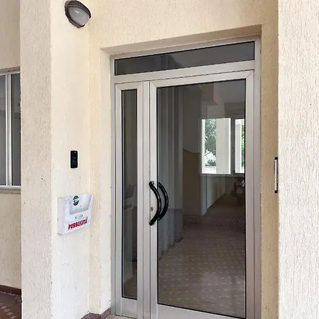 Mirea's 3* Ascoli Piceno